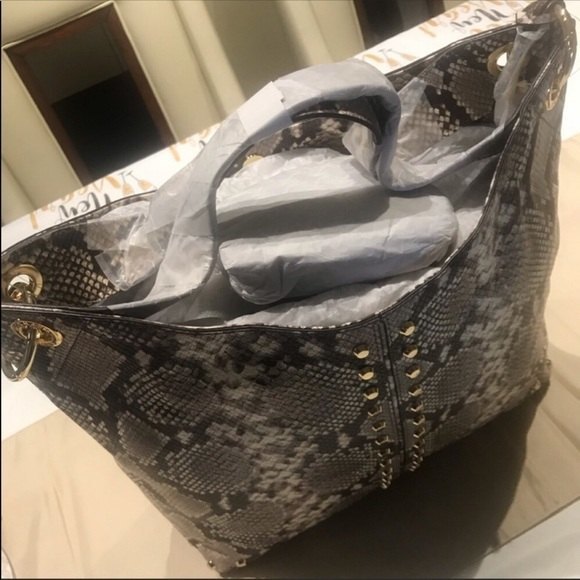 Michael Kors Astor Studded Leather Carryall Large Satchel Bag Snakeskin - Picture 7 of 8